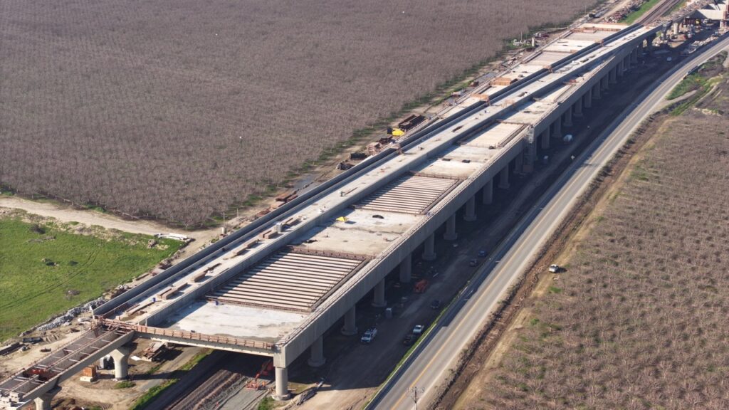The Tule River Viaduct construction site is seen in these photos from Jan. 12, 2026. (California High-Speed Rail Authority)