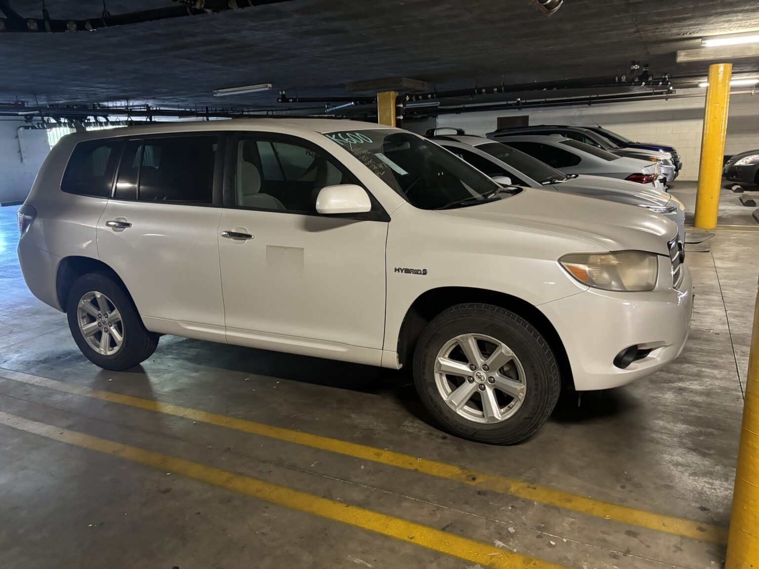 LA Metro will pay you $600 to keep your car parked for 5 weeks An SUV is parked in a residential parking garage in Los Angeles County in this July 2024 photo. (Rabblenews.com)