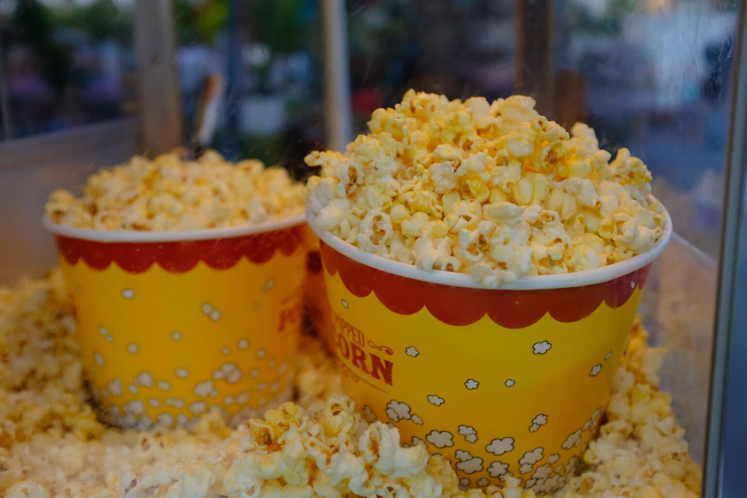 Movie theater chain’s ‘Bring Your Own Bucket’ event returns next month This undated image from Pexels.com shows two large popcorn buckets in a popcorn machine. (Pexels.com)